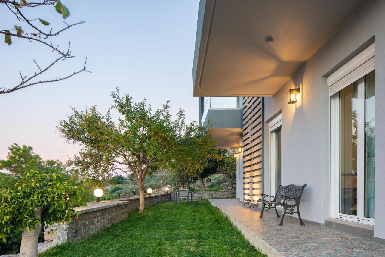 Pietra Di Mare Aparthotel Πετρές Εξωτερικό φωτογραφία