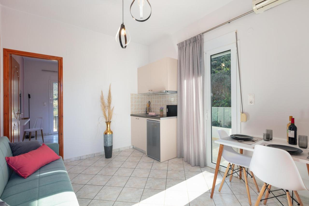 Pietra Di Mare Aparthotel Πετρές Εξωτερικό φωτογραφία