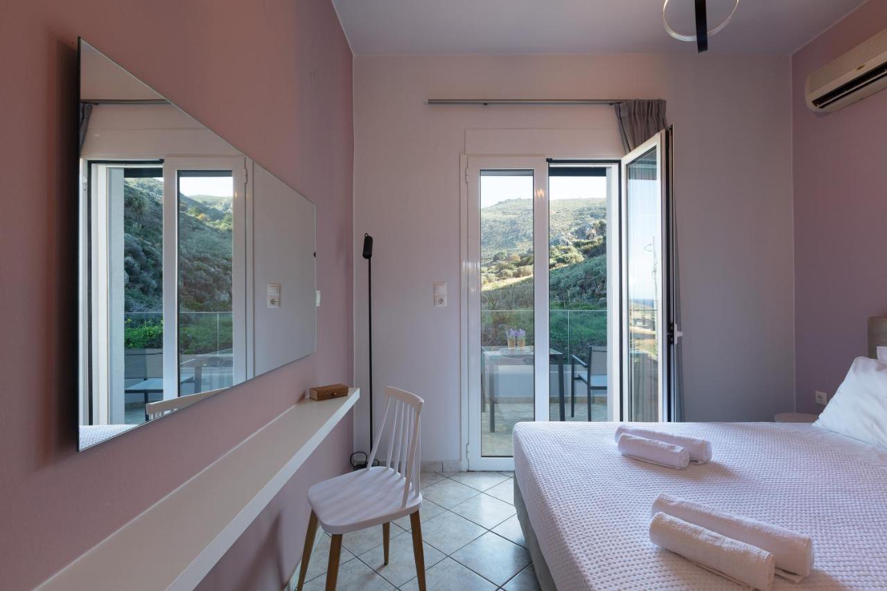 Pietra Di Mare Aparthotel Πετρές Εξωτερικό φωτογραφία