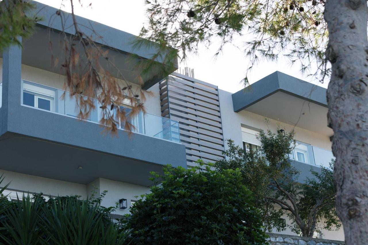Pietra Di Mare Aparthotel Πετρές Εξωτερικό φωτογραφία
