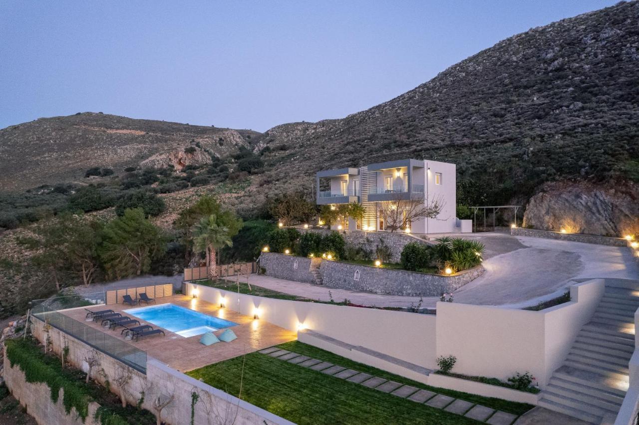 Pietra Di Mare Aparthotel Πετρές Εξωτερικό φωτογραφία