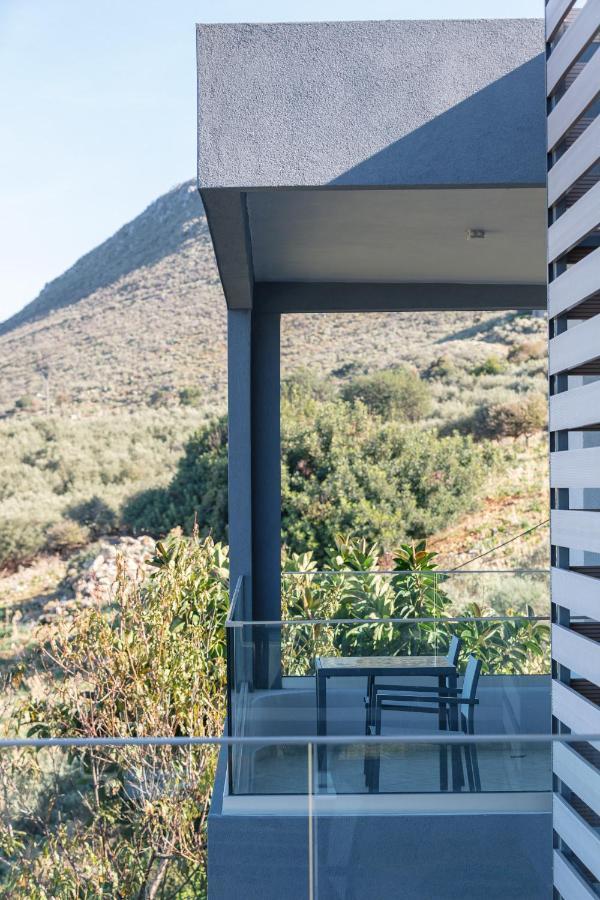 Pietra Di Mare Aparthotel Πετρές Εξωτερικό φωτογραφία