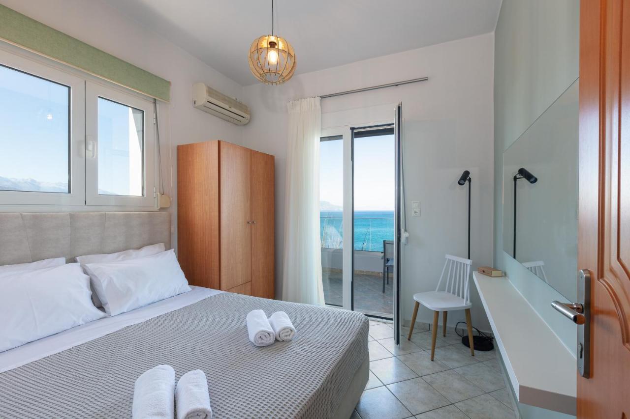 Pietra Di Mare Aparthotel Πετρές Εξωτερικό φωτογραφία