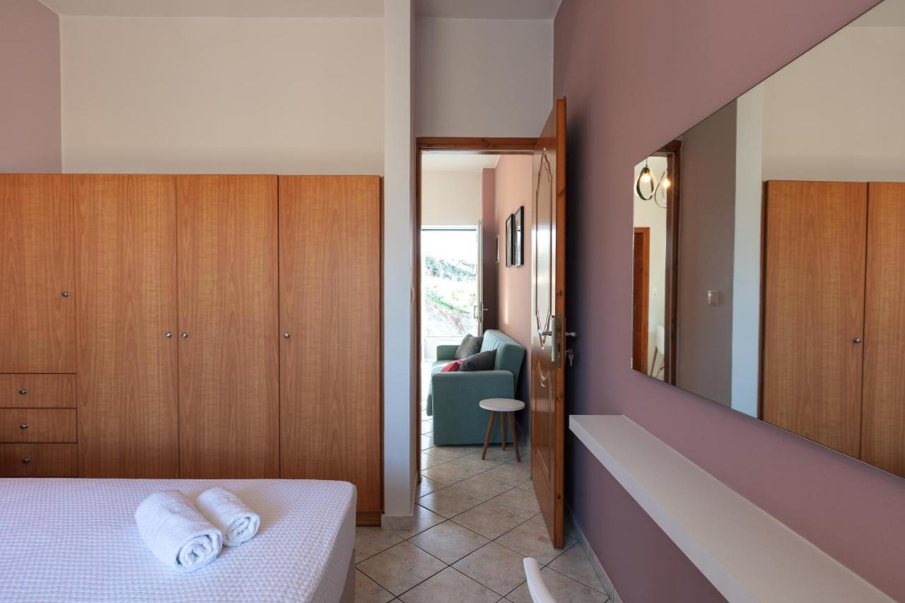Pietra Di Mare Aparthotel Πετρές Εξωτερικό φωτογραφία
