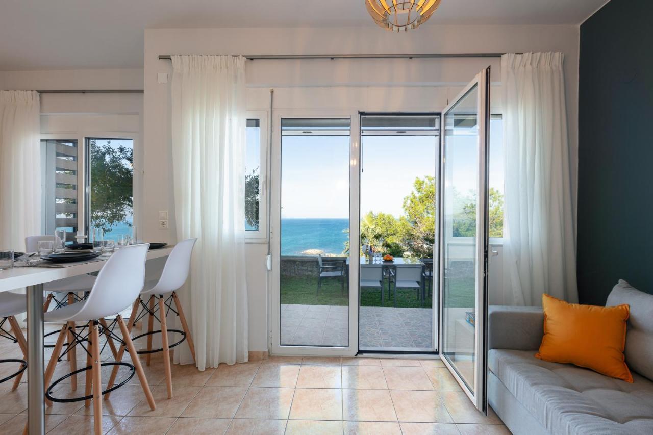 Pietra Di Mare Aparthotel Πετρές Εξωτερικό φωτογραφία